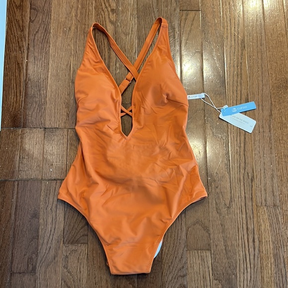 Gorgeous Rust/Orange one Piece - Picture 2 of 3